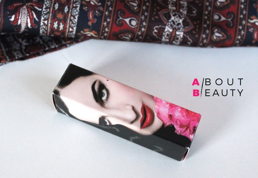 Dita_Von_Teese_Lipstick_MAC_Review_About_Beauty_Swatch_Comparison