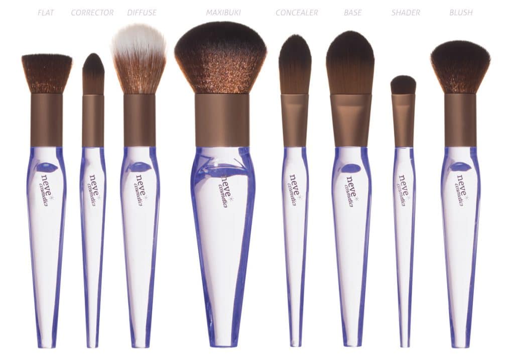 neve-cosmetics-pennelli-makeup-brush-crystal-flawless