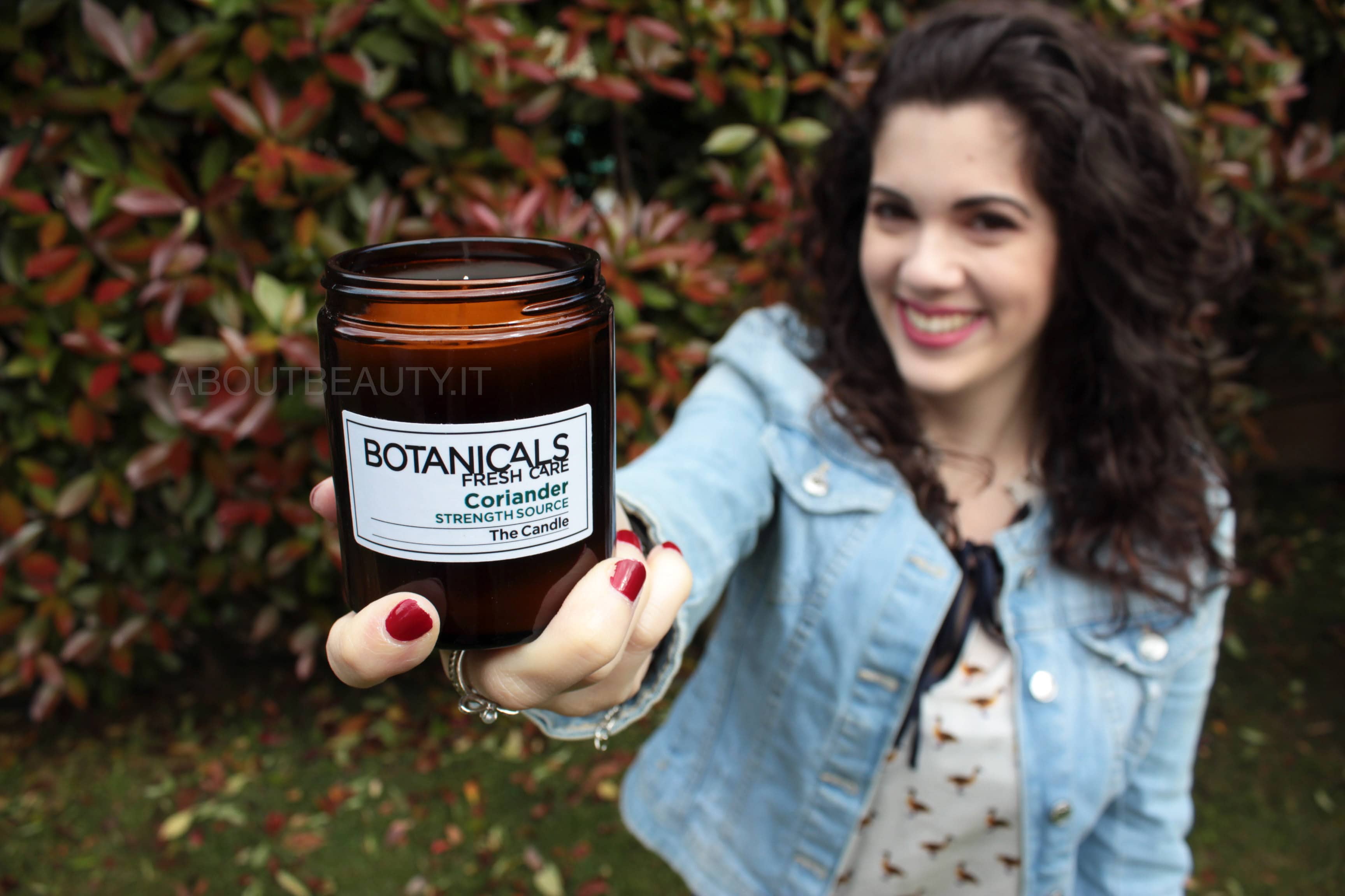 L'Oreal Botanicals Fresh Care, la linea al Cartamo per capelli secchi - La candela profumata al coriandolo