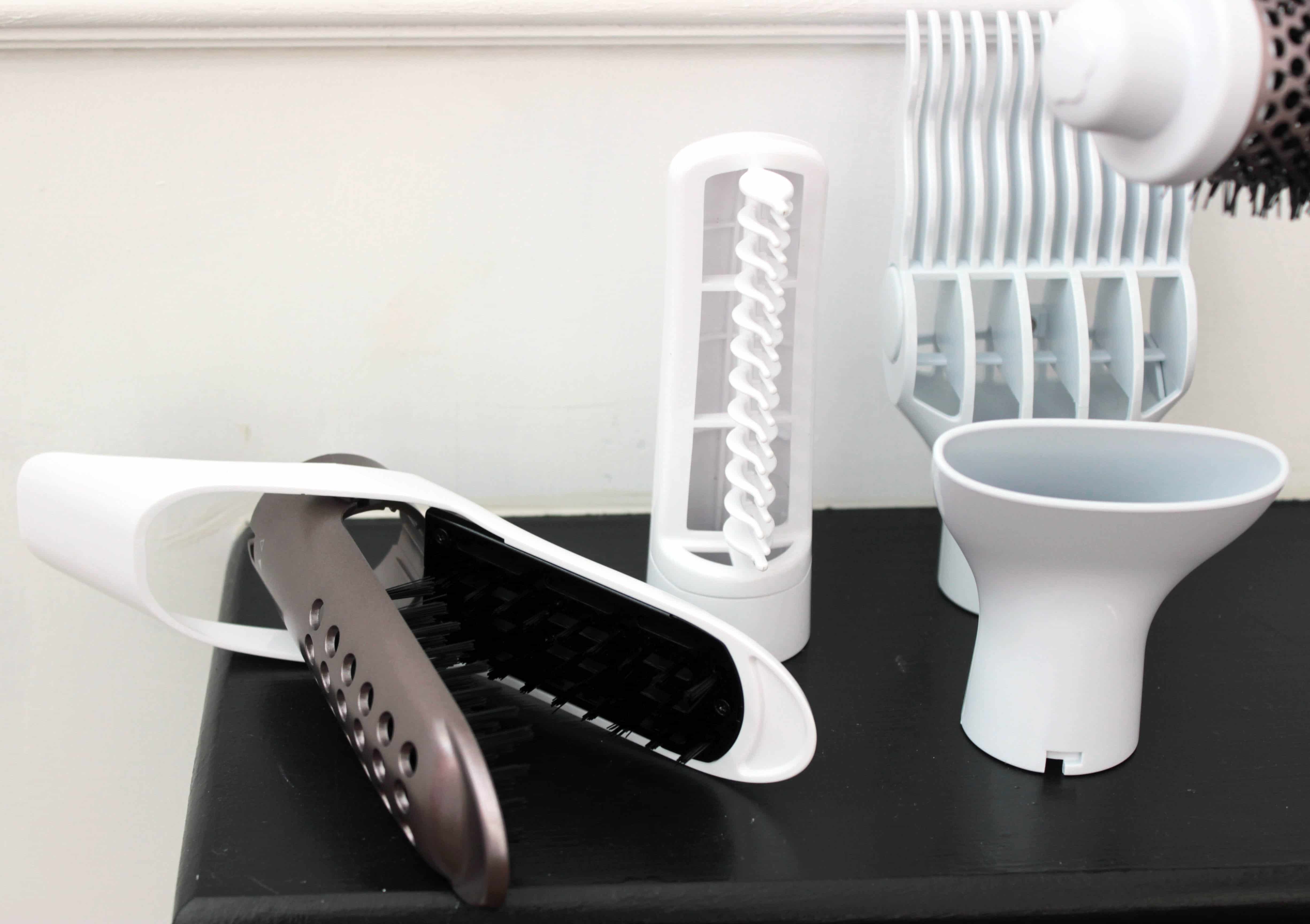 Capelli da favola in ogni occasione con Rowenta Premium Care - Evento, info, recensioni, prezzo - La spazzola soffiante Hot Air Brush con accessori intercambiabili