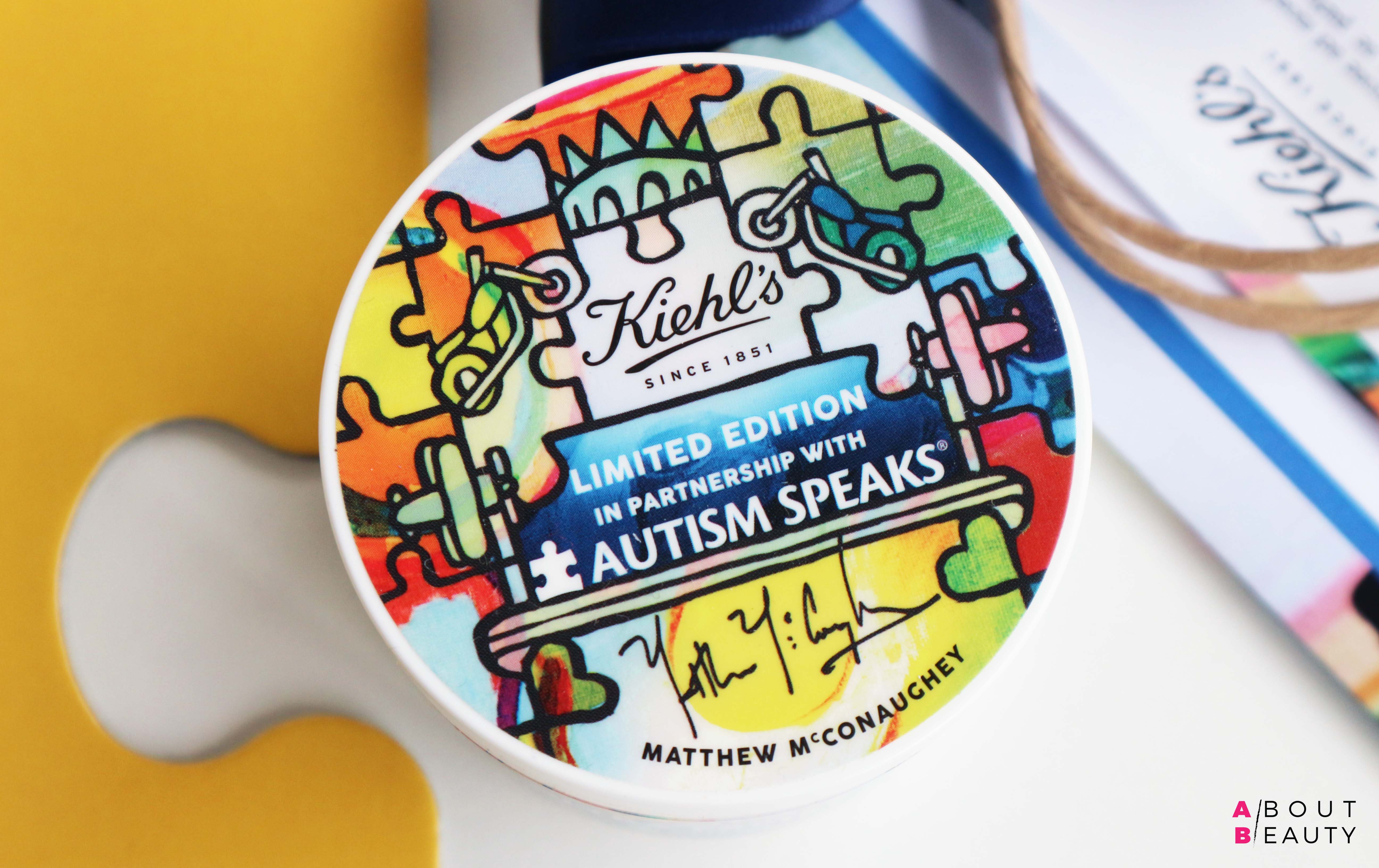 Matthew McConaughey firma la nuova edizione limitata Kiehl's a favore dell'organizzazione mondiale Autism Speaks