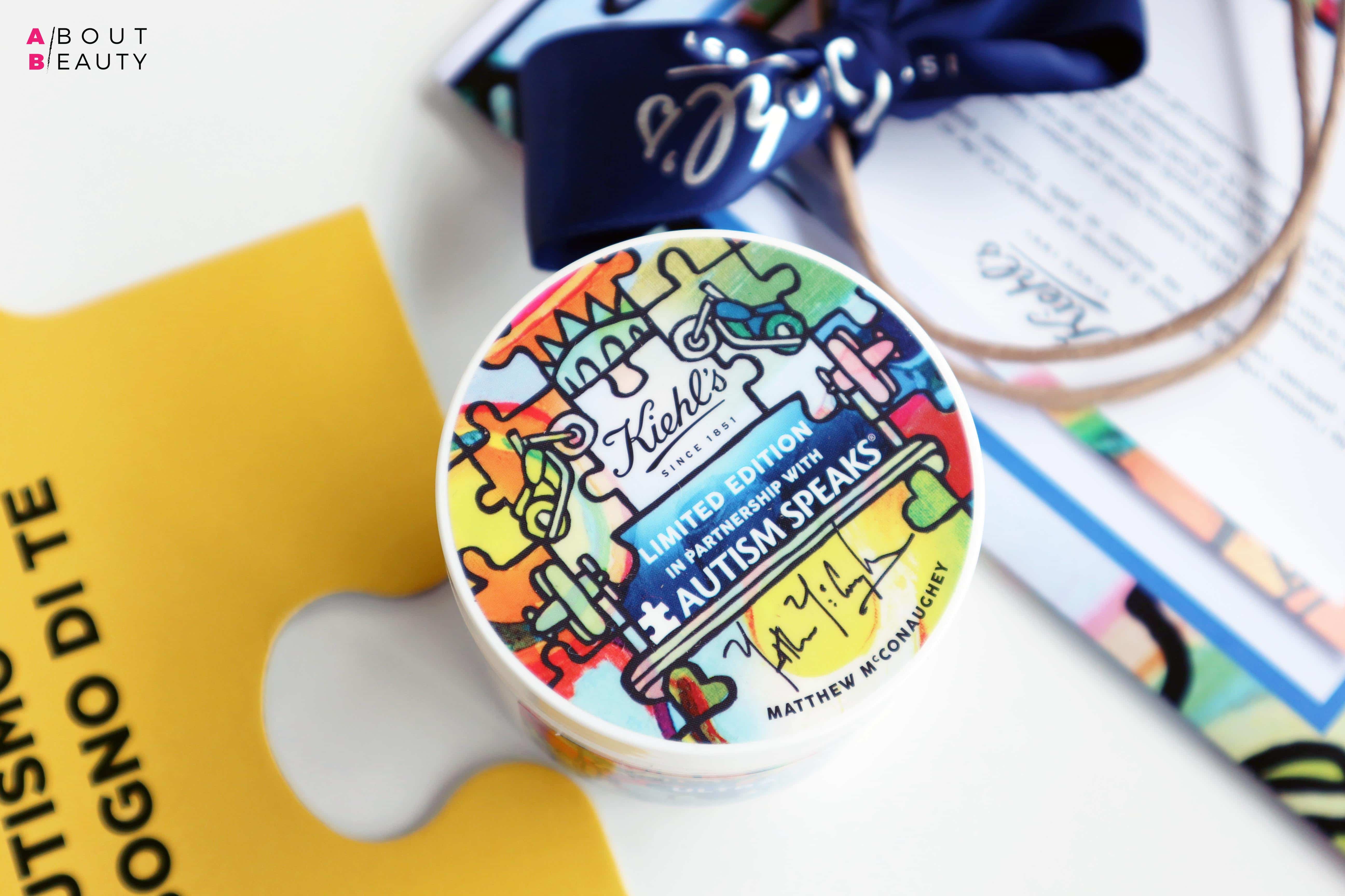 Matthew McConaughey firma la nuova edizione limitata Kiehl's a favore dell'organizzazione mondiale Autism Speaks