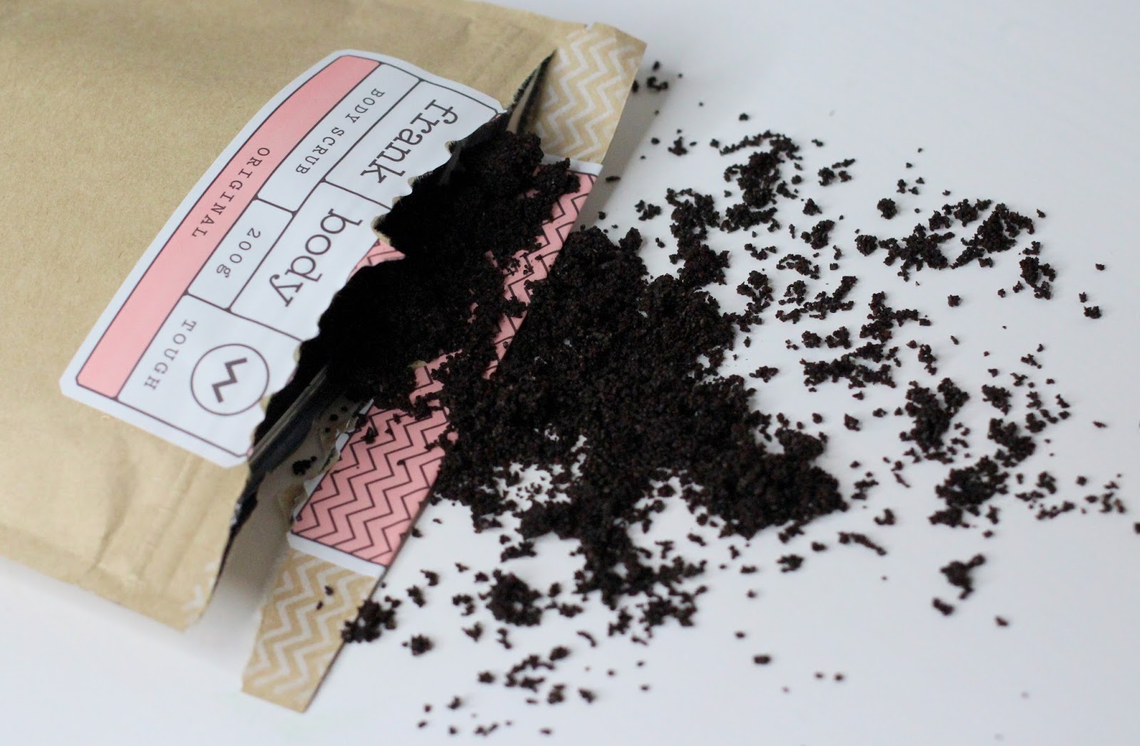 Frank Body, prodotti skincare naturali a partire dai fondi di caffè - Info, prezzi, foto, dove acquistare