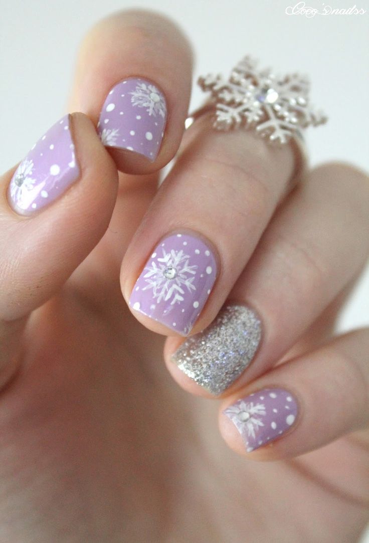 Christmas-nail-art-12-about-beauty