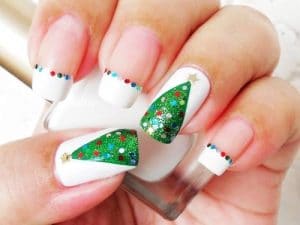 Christmas-nail-art-13-about-beauty