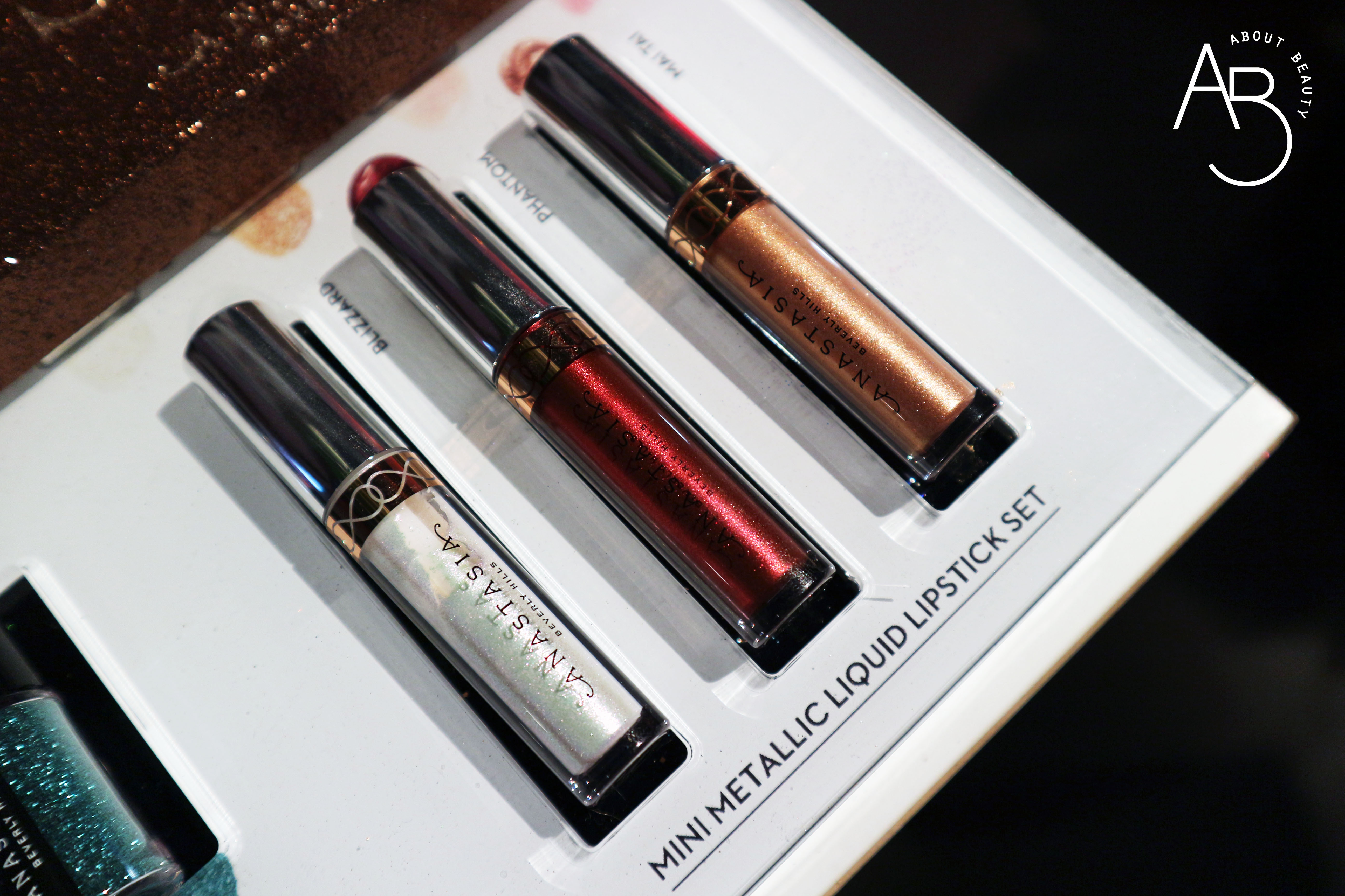 Sephora Natale 2018 Novita da non perdere - Make-up - Anastasia Beverly Hills Mini Metallic Liquid Lipstick Set - Review, recensione, swatch, info, prezzo, dove acquistare, data di uscita