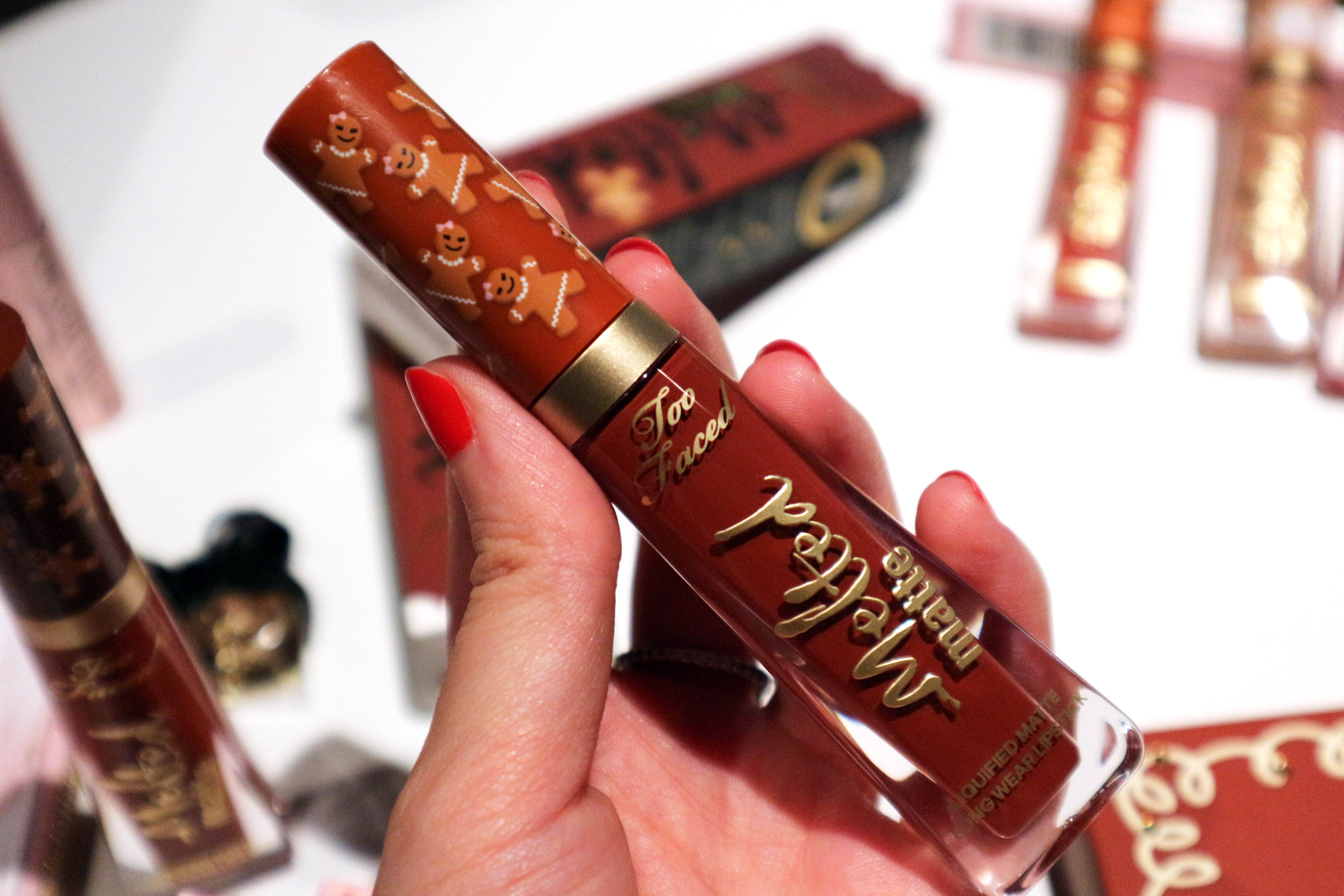 Sephora Natale 2018 Novita da non perdere - Make-up - Too Faced Cofanetti Rossetto liquido Gingerbread Girl Melted Matte - Review, recensione, swatch, info, prezzo, dove acquistare, data di uscita